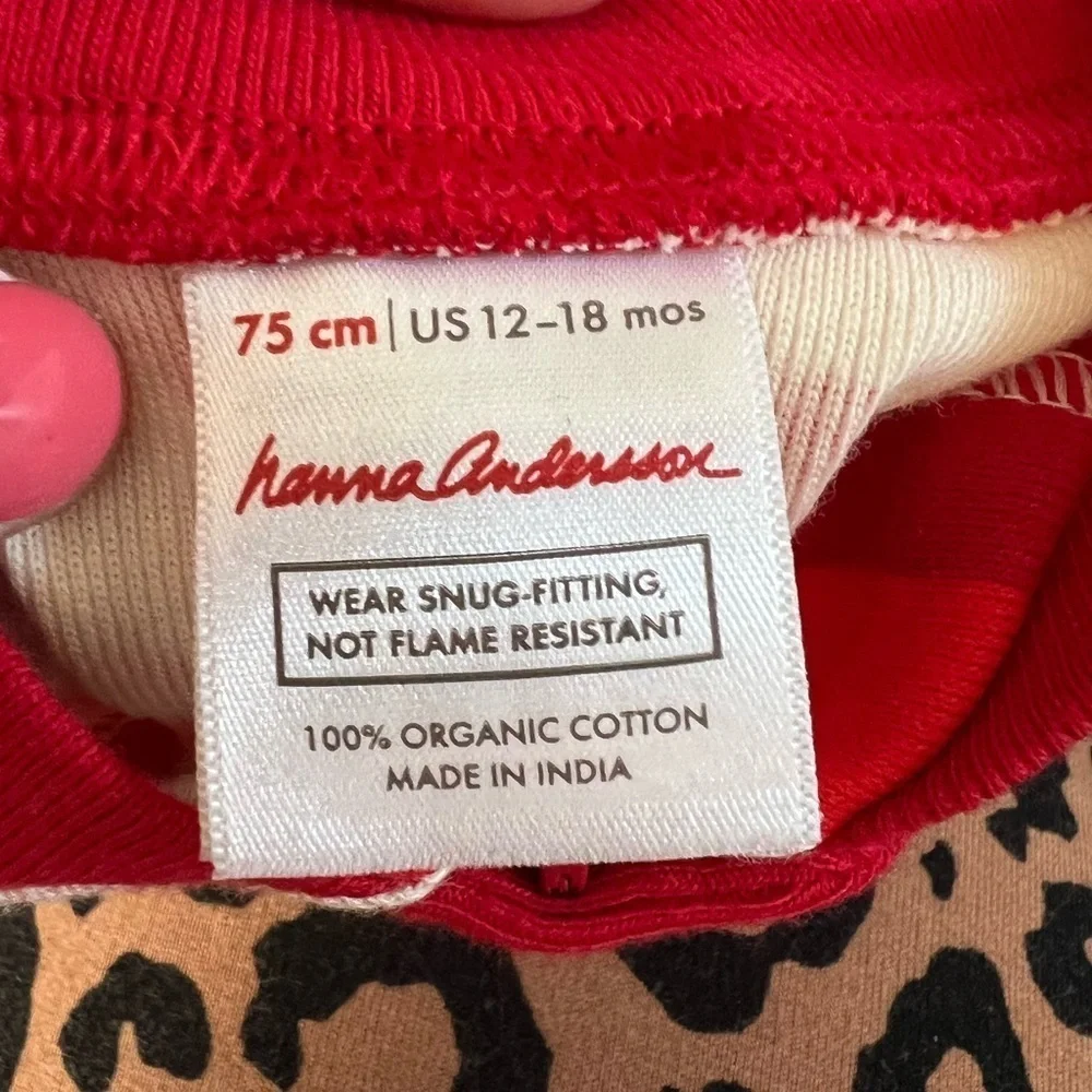 Hanna Andersson heart print one‎ piece sleeper